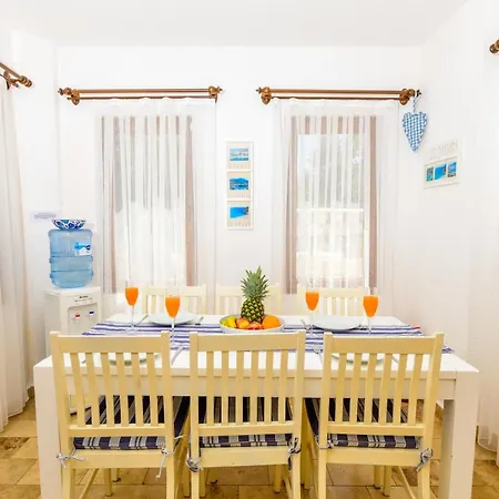 Classic Kalkan With Private Pool, Close To Center & Villa Kaş