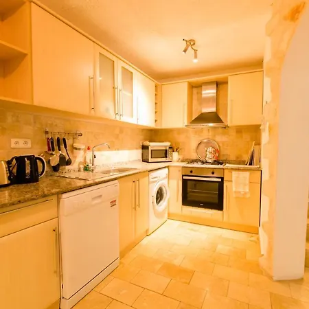 Classic Kalkan With Private Pool, Close To Center & * Kaş