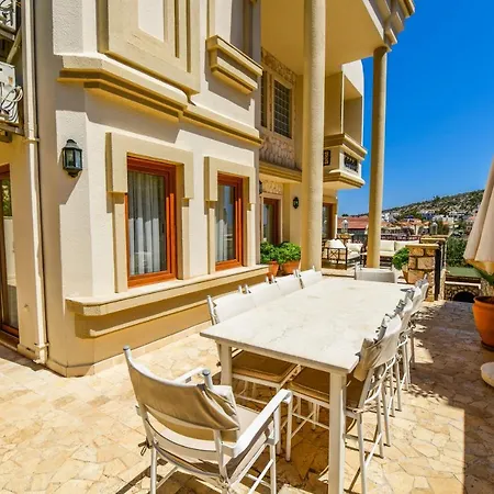 Classic Kalkan With Private Pool, Close To Center & Willa Kaş