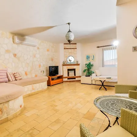 Classic Kalkan With Private Pool, Close To Center & *