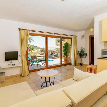Willa Classic Kalkan With Private Pool, Close To Center & Kaş