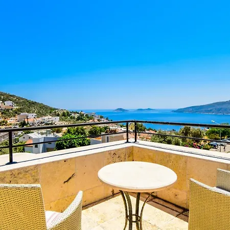 Classic Kalkan With Private Pool, Close To Center & Willa *